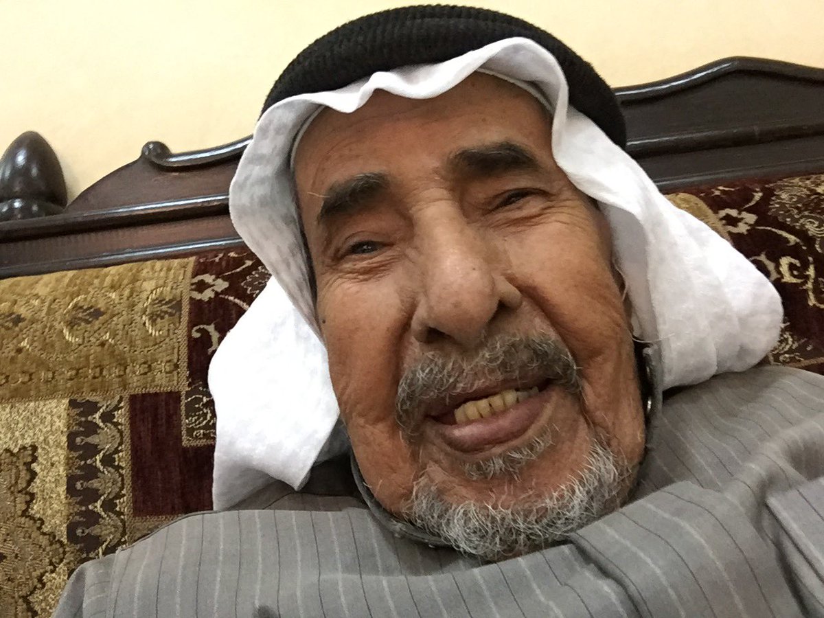 sulimanalteraif's tweet photo. في يوم الأب العالمي ٢١ يونيو من كل عام يحتفي العالم بهذه المناسبة

رحمك الله ياوالدي رحمة واسعة 
وجمعنا في مستقر رحمتك

برّوا آباءكم ما داموا بينكم، فهناك من فقد أباه ويتمنى دقيقةً واحدة معه💔
وللأسف هناك من هجر أباه لموقف عابر، وهذا هو العقوق بعينه

الكلمة الطيبة، والاتصال، والدعاء، وبرّ الوالدين والصدقة عنهما من أعظم أبواب الخير

رحم الله من رحل، وحفظ الله من بقي
#يوم_الأب_العالمي