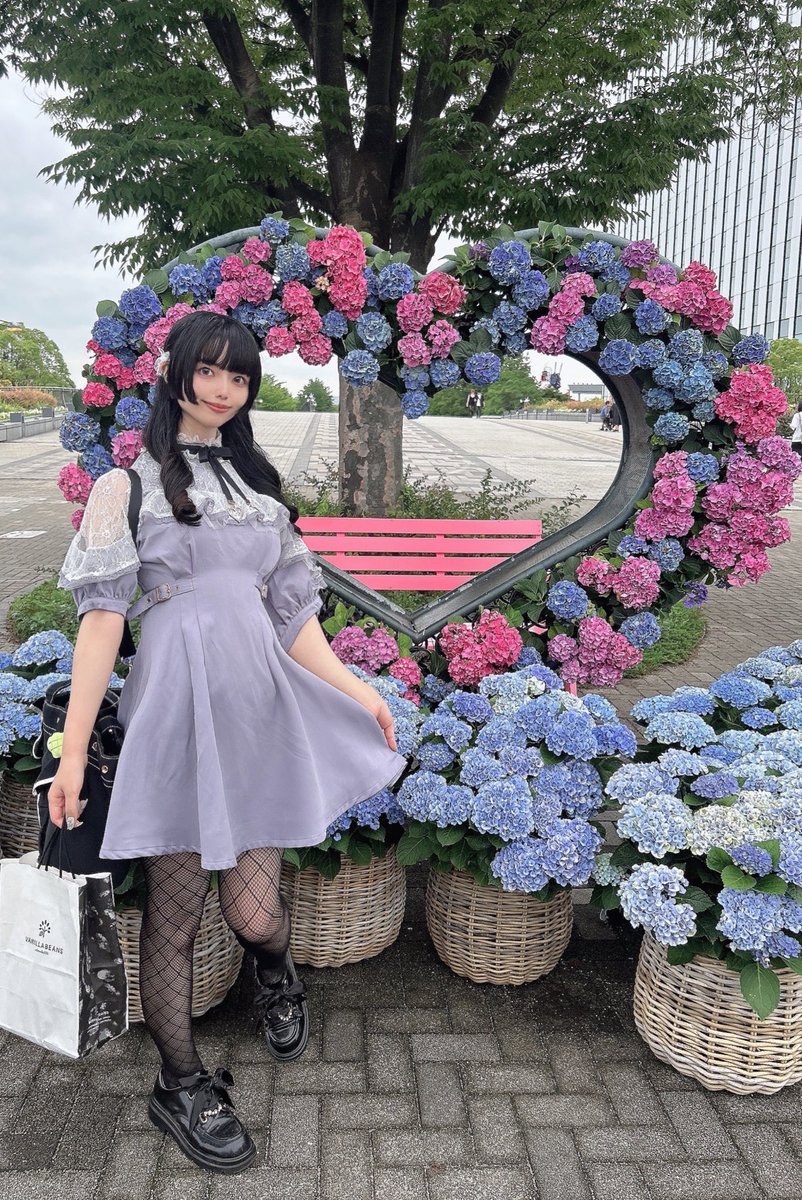 nuts_Wal's tweet photo. 色褪せてきてはいるけど紫陽花まだまだ綺麗だったな☔️💜 https://t.co/lDy5oYW9Ev