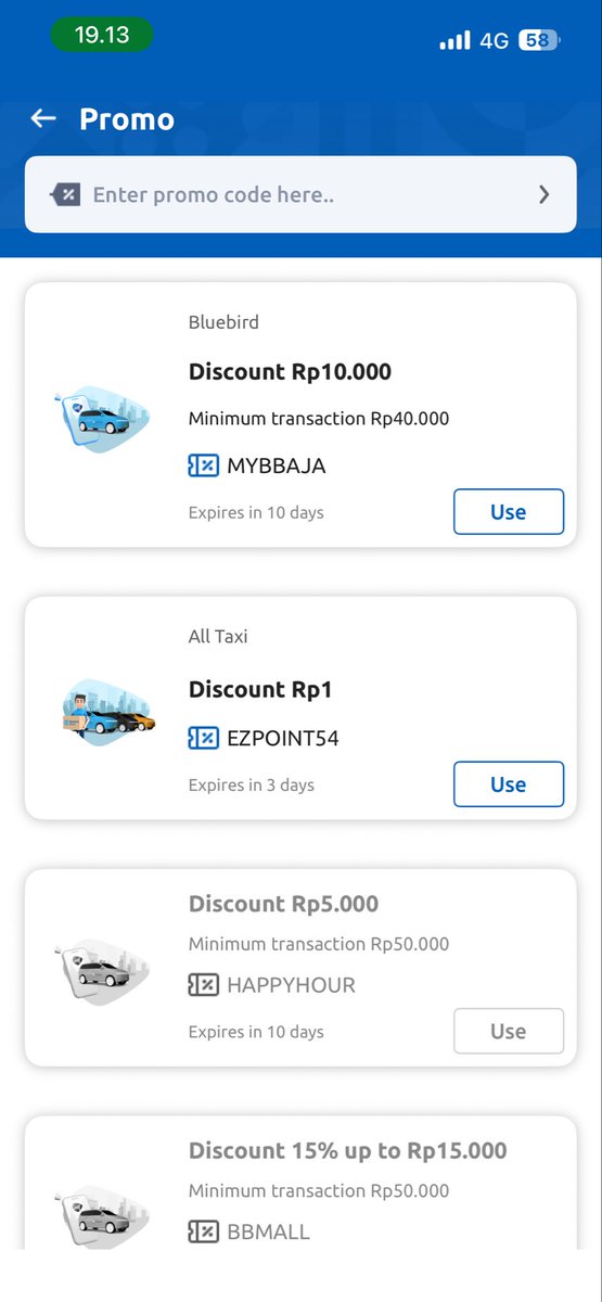 Gustiara's tweet photo. @bluebirdgroup promo bohong, saya ongoing udah 76rb an klik ezpay pilih nomor taxi lalu sy pilih tujuan laku pilih promo, katanya ga bisa pakai promo itu, krn belum mencapai minimum 40rb rupiah 🤣🤣🤣🤣kacau https://t.co/sbjDB5RjNc
