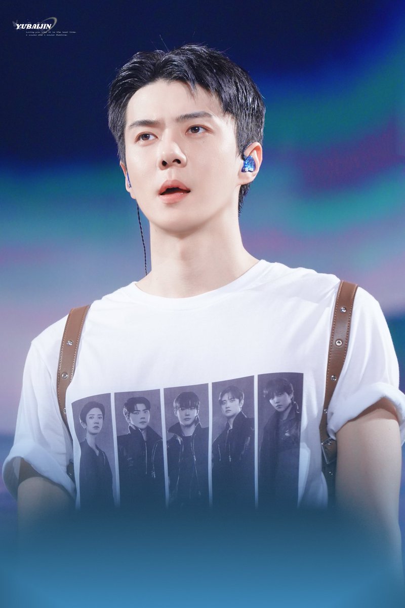 dks_yubaijin's tweet photo. 260613 #EXhOrizon_in_HongKong 
💪
#세훈 #오세훈 #吴世勋
#SEHUN #EXO #엑소 https://t.co/5RrIryeC2t