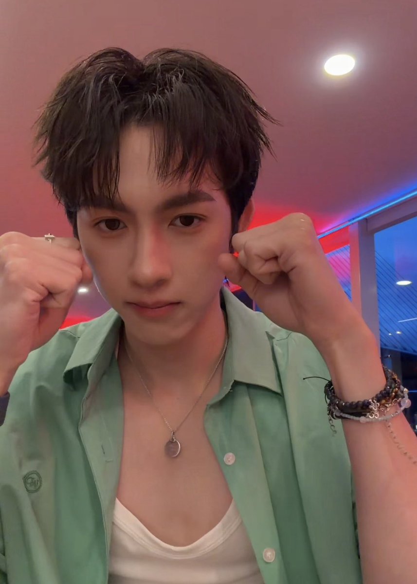 imyourniew's tweet photo. ด้อนครายน้าอ่วน ๆๆ  แม่ตบตุด ๆๆๆๆ y ______ y https://t.co/8bMReIHg9b