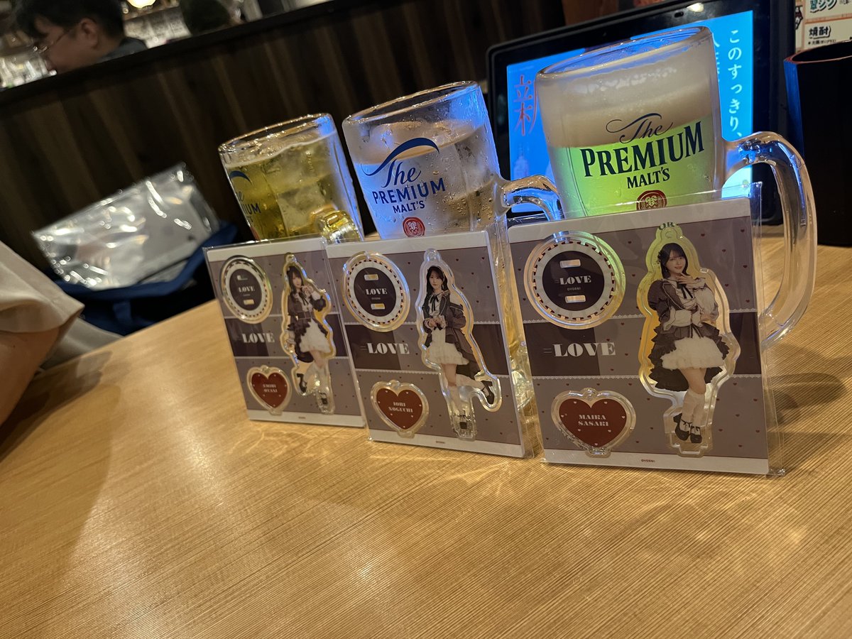 Hgs46226's tweet photo. 推しメンに乾杯🍻 https://t.co/ZdYx9aUtnx