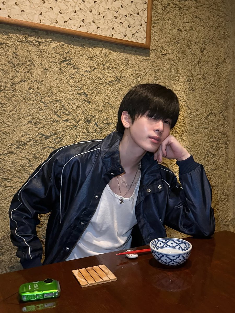 chubapie's tweet photo. The dinner date you talking about taa?? https://t.co/tf3imeY4mt