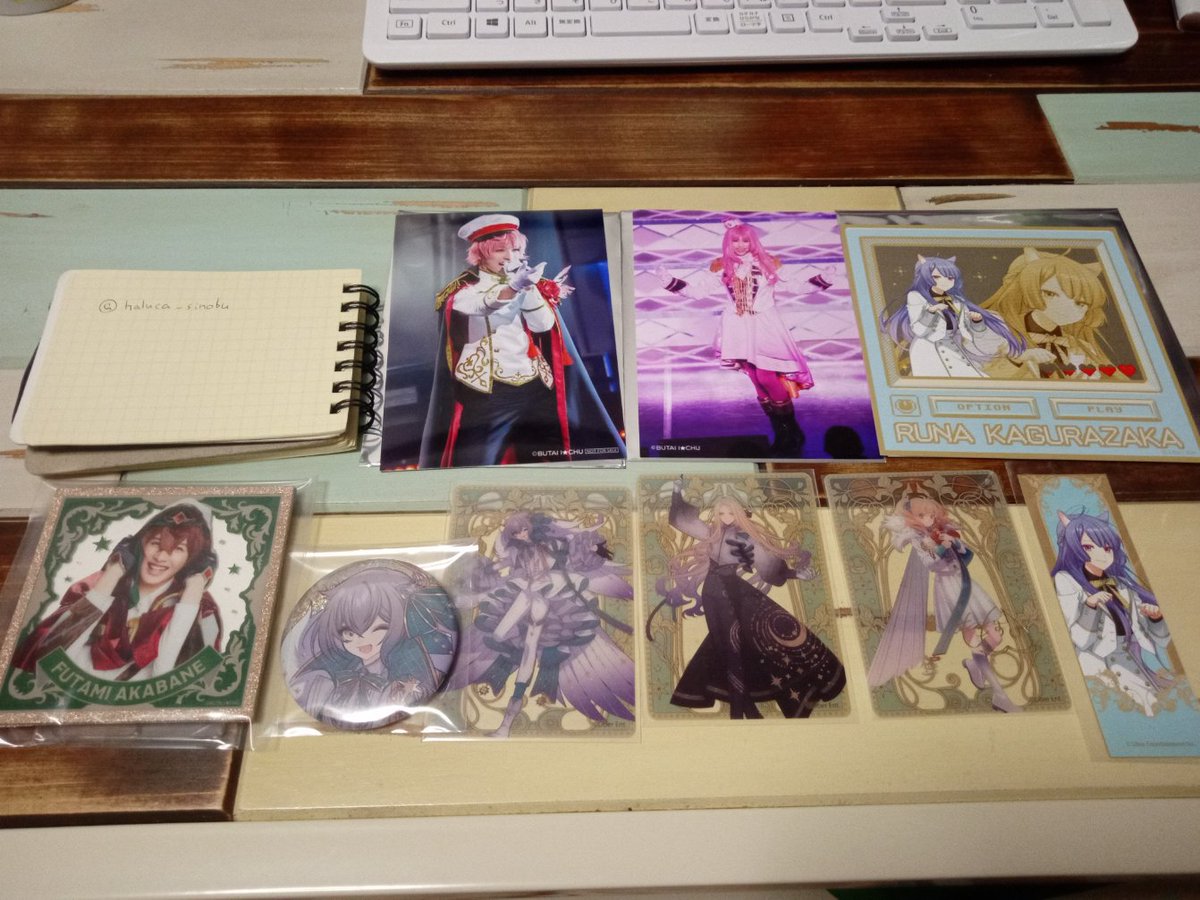 haluca_sinobu's tweet photo. 【交換・譲渡】アイチュウ　双海　澪　心　ルナ　桃助　クリストファー

桃助クリアカードは箔押し
こちらのみ同種レオンとの交換のみ https://t.co/mdb6J3kMAx