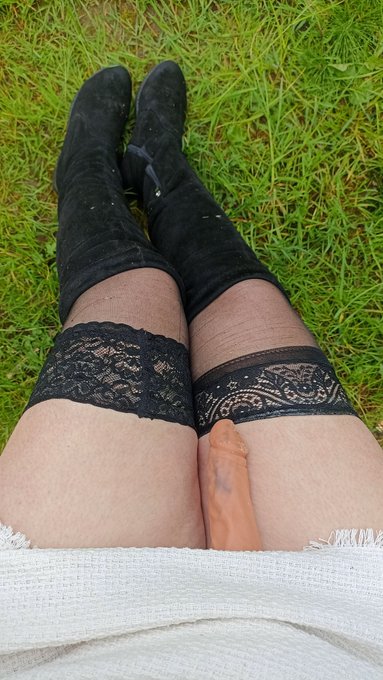 Mistress Sera 🔥 ONLYFANS 💥 - Would you like to taste it? #misstres #mistress #onlyfans #pegging #köle https://t.co/WXUQ5Vn3t5