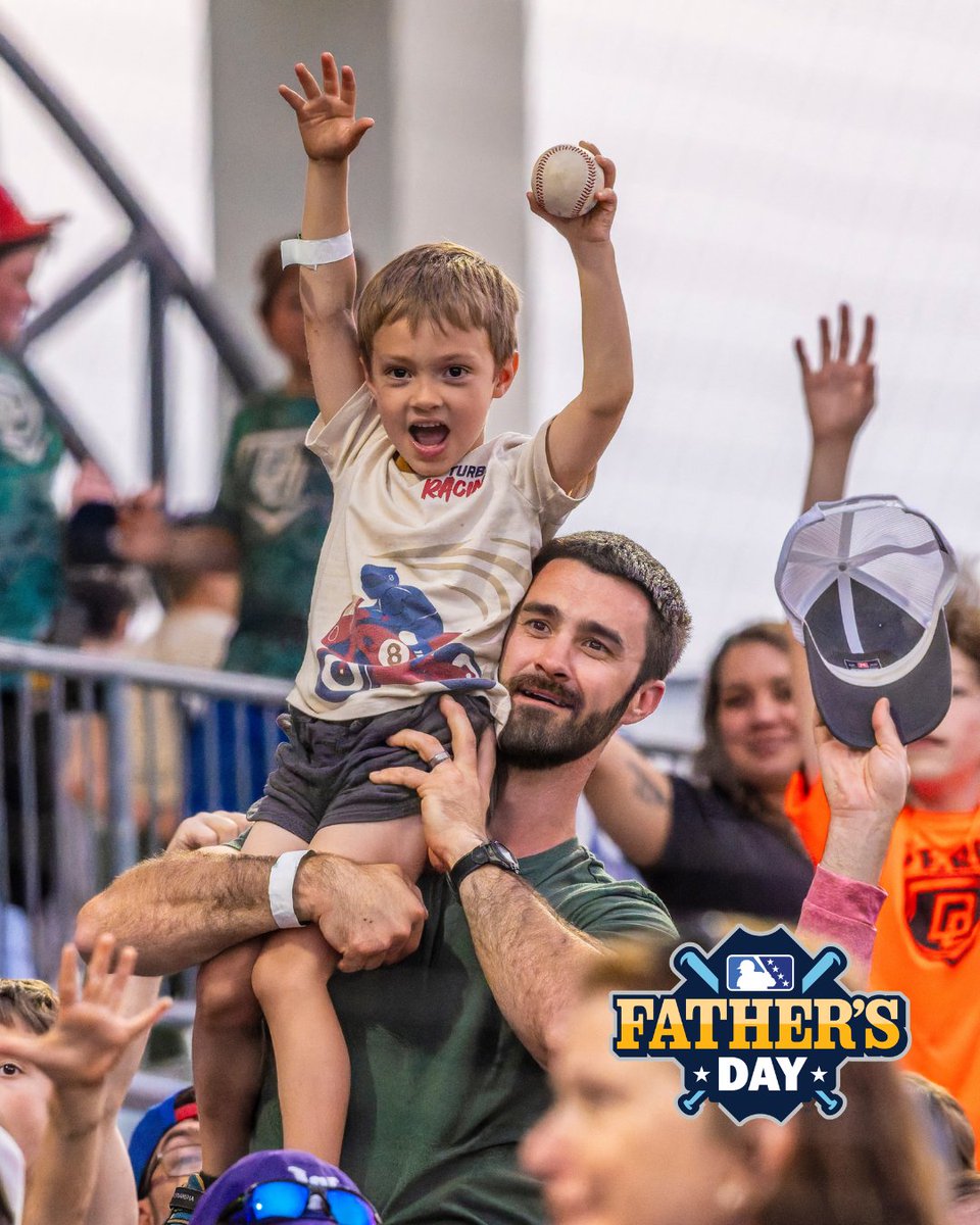 FisherCats's tweet photo. Happy Fathers Day to all the baseball dads out there! ⚾💙 #FathersDay https://t.co/yTumEVbhmu