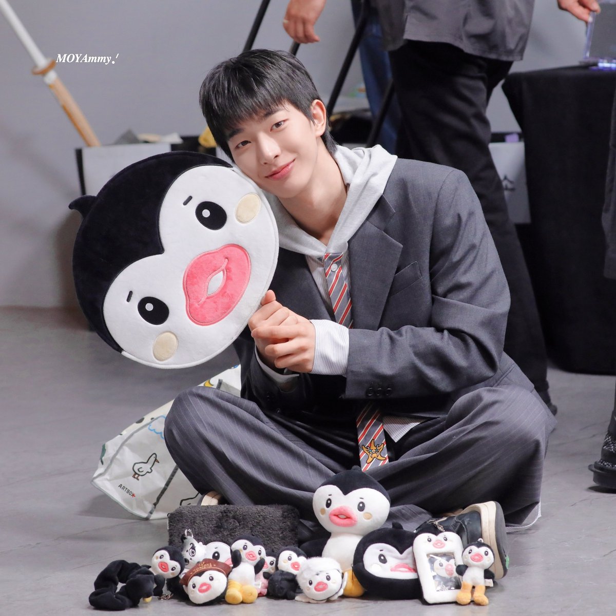 moyammy0119's tweet photo. 260621 뽀모야 🐧💋
#NEXZ #TOMOYA #토모야 https://t.co/P1V5iINE5J