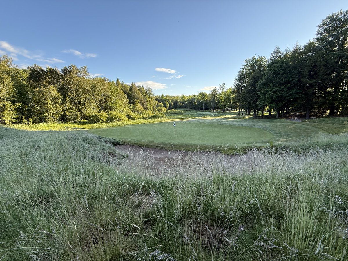 MarquetteGolf's tweet photo. Happy Father’s Day Fellas
It is a beautiful day to enjoy the outdoors!
#GetActive
#StayActive https://t.co/pb8hmeQD7e