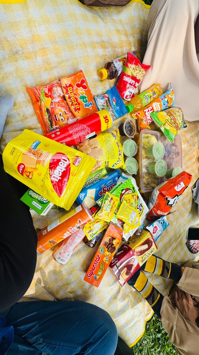 safannash's tweet photo. Makasihhh sudah piknikkkk 

@kentostoilet @nanamine_kento @dolphinorca47  @svmmerfairy @Salmappelpi https://t.co/9xnuJyP6VI