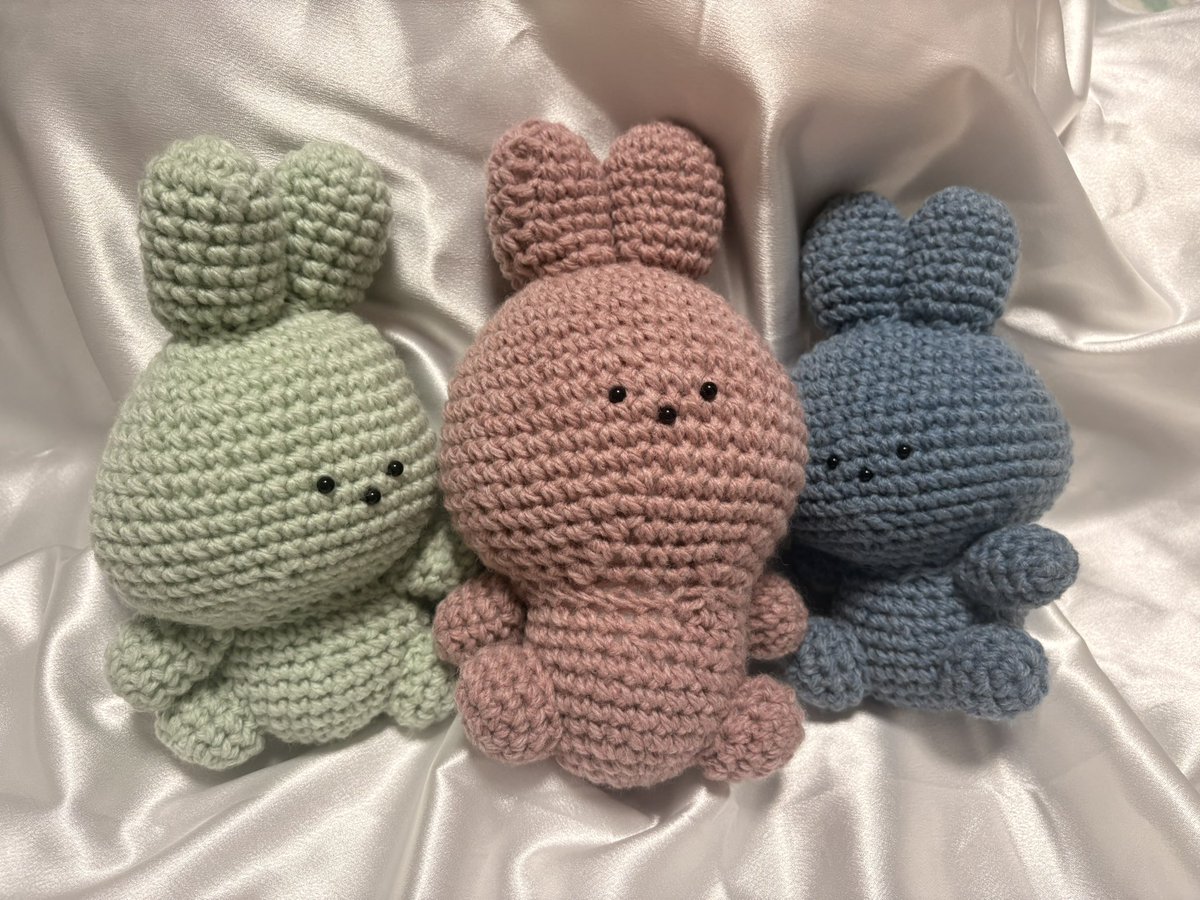 Mkmk_seule's tweet photo. 3匹目🐰💭

どんどん小さくなってくww https://t.co/f2hXGMvULY