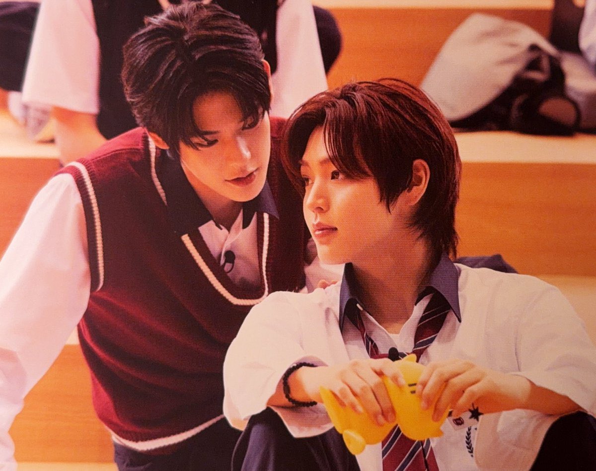 takenakassho's tweet photo. nickassho 🚬🚬🚬 they’re so beautiful yet so doomed https://t.co/OX7kNNrRJJ