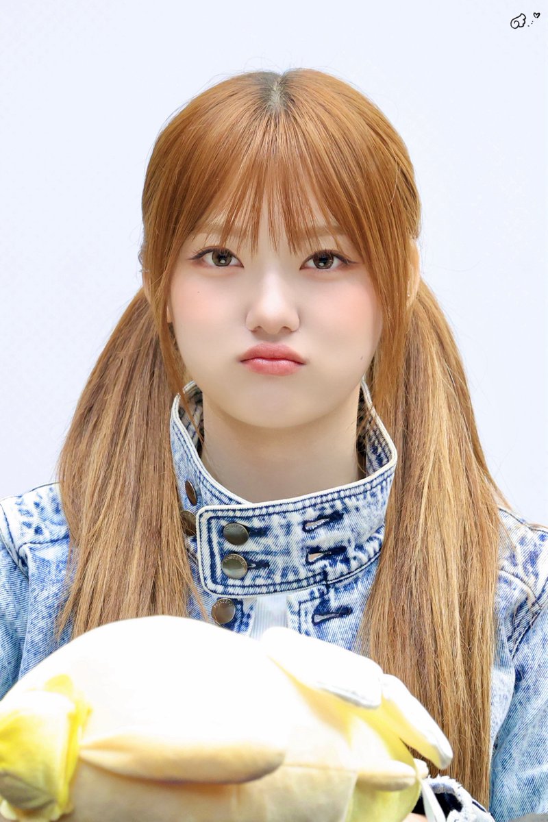 uspeer_'s tweet photo. 아기 복어…🐡(?)
채희 자기 모에화 복어로 했던 거 아시는 분

#유스피어 #USPEER #채나 #CHAENA https://t.co/V6oxQ5HvRX