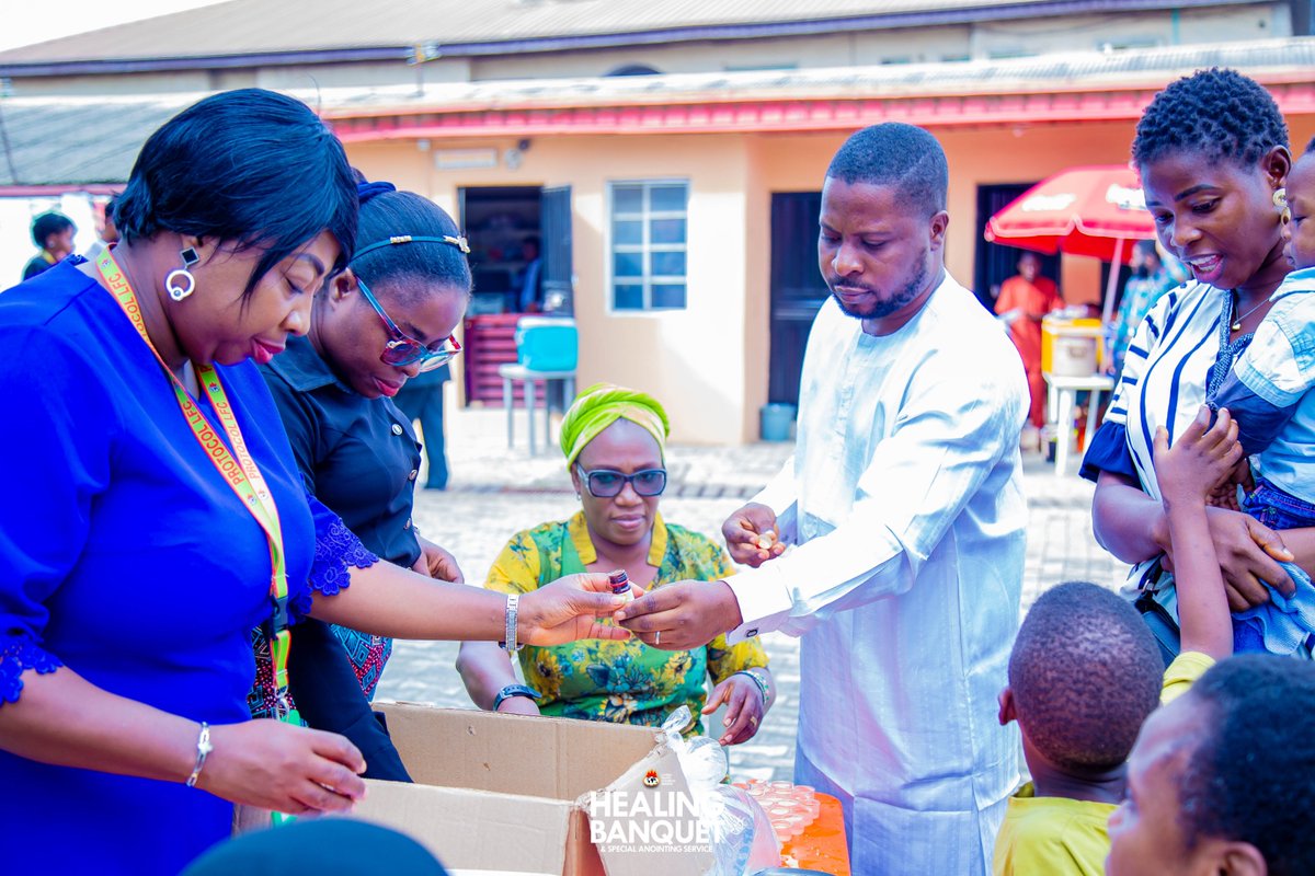 LFC_Irawo's tweet photo. Gilead Team
.
#lfcirawo #WinnersChapelIrawo #SundayService #EnoughIsEnough #EndOfTheMonthThanksgiving #GileadTeam https://t.co/srcuseFKnA