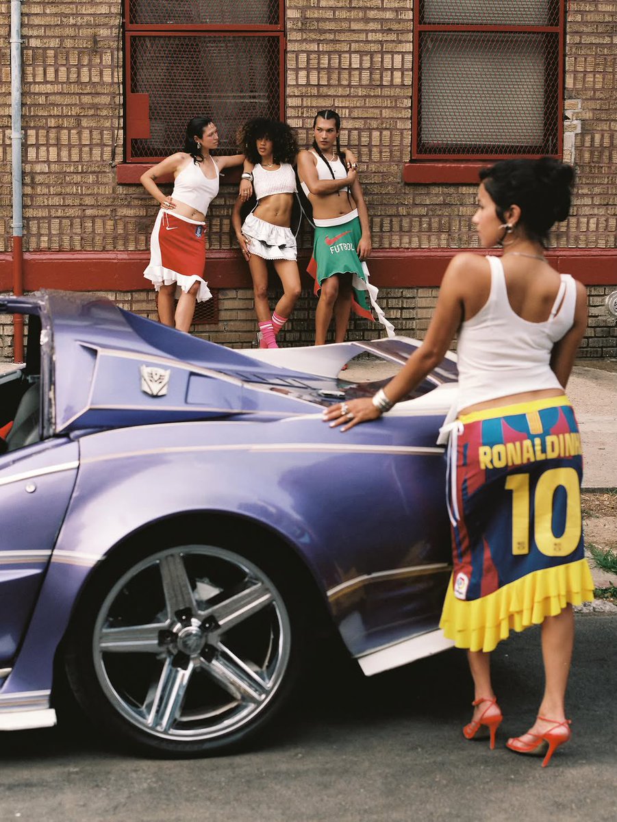 NoteSphere's tweet photo. One of one football bikinis + skirts
by Savannah for Nike. 2026. https://t.co/YFmNYlaUcf