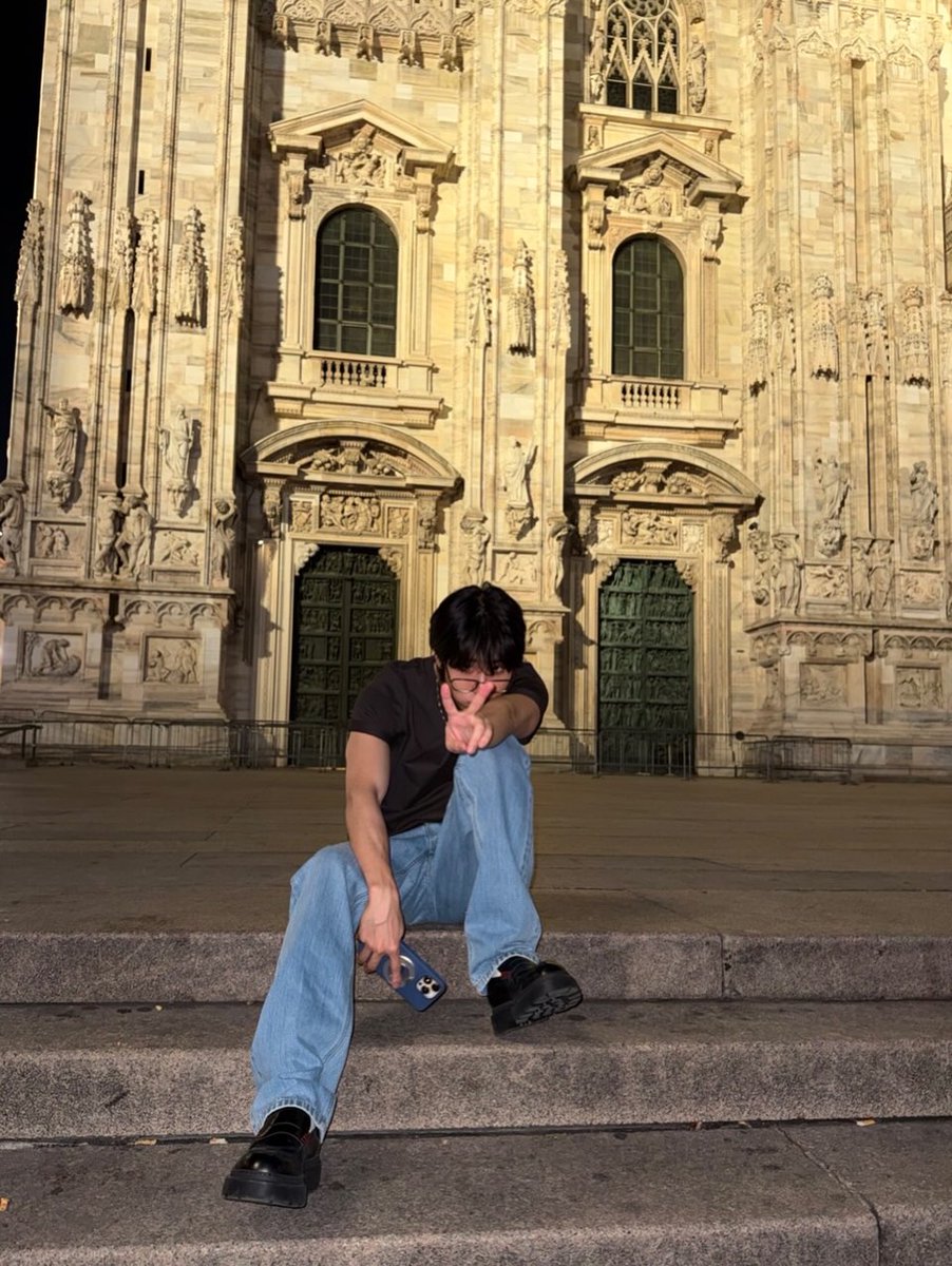 Miral_Bahaa_'s tweet photo. LET'S DROP THE TAGS FOR OUR KING #HAN 🥳🎉 

Drop tags while choosing everything listed below in the picture🩷

🎯500 replies 

HAN EMBODIES TODS
#HANxTods @Tods https://t.co/3ct129sTDX