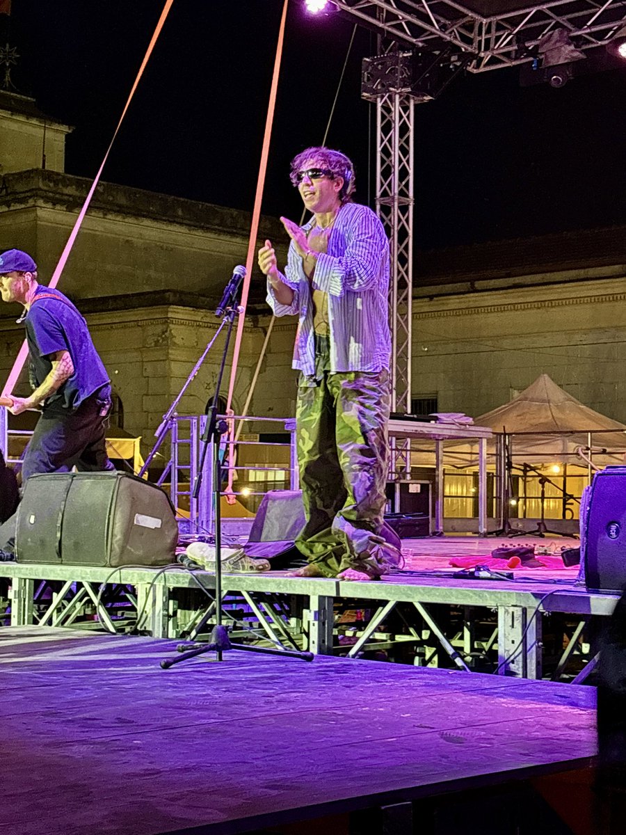 _snookbiebs's tweet photo. WFK È FAMIGLIA. CIÒ CHE HANNO CREATO FASMA E GG È UNICO NEL SUO GENERE.
Dopo svariati anni torneranno anche in tour nei club italiani
#fasma #concert #testaccioestsate https://t.co/DZuGRjEzAQ