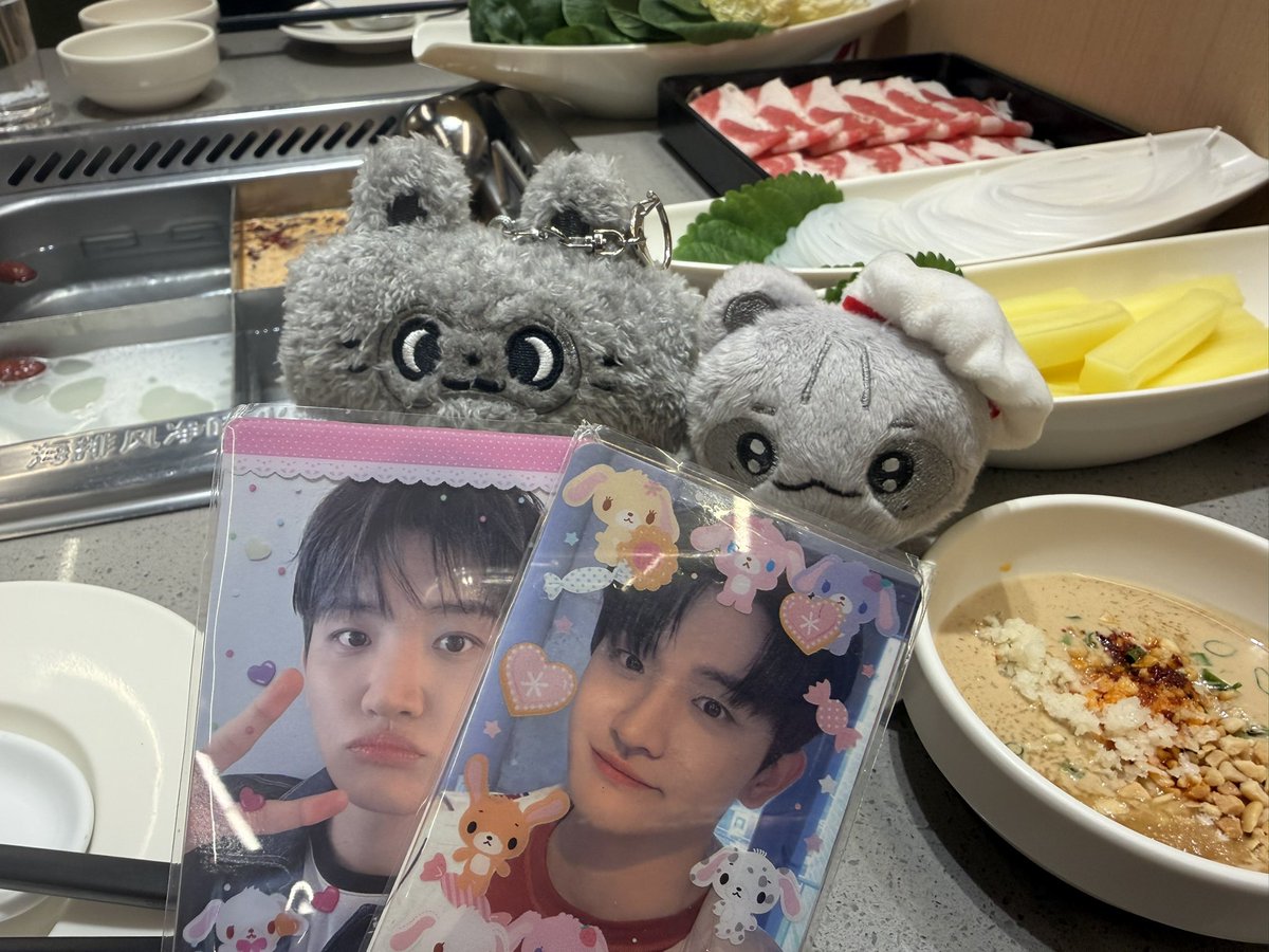 esanvxcz's tweet photo. 맛잇엇듀
광프님과♡ https://t.co/IehlzrvjoA