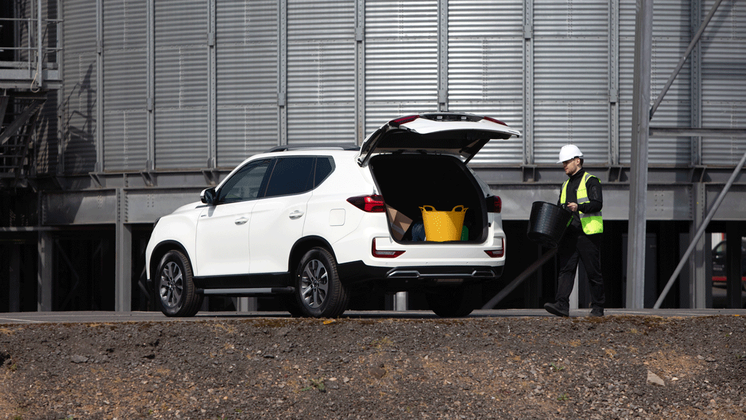 PollittsExeter's tweet photo. Ready to upgrade your business?

The KGM Rexton Commercial offers 4x4 capability, generous loadspace, and strong towing power from just £458 per month.

Plus, with 100% VAT reclaimable, it’s a smart business choice.

🔗 https://t.co/v2kvstn79A
📞 01392 496900 https://t.co/jeJvmAzVs3