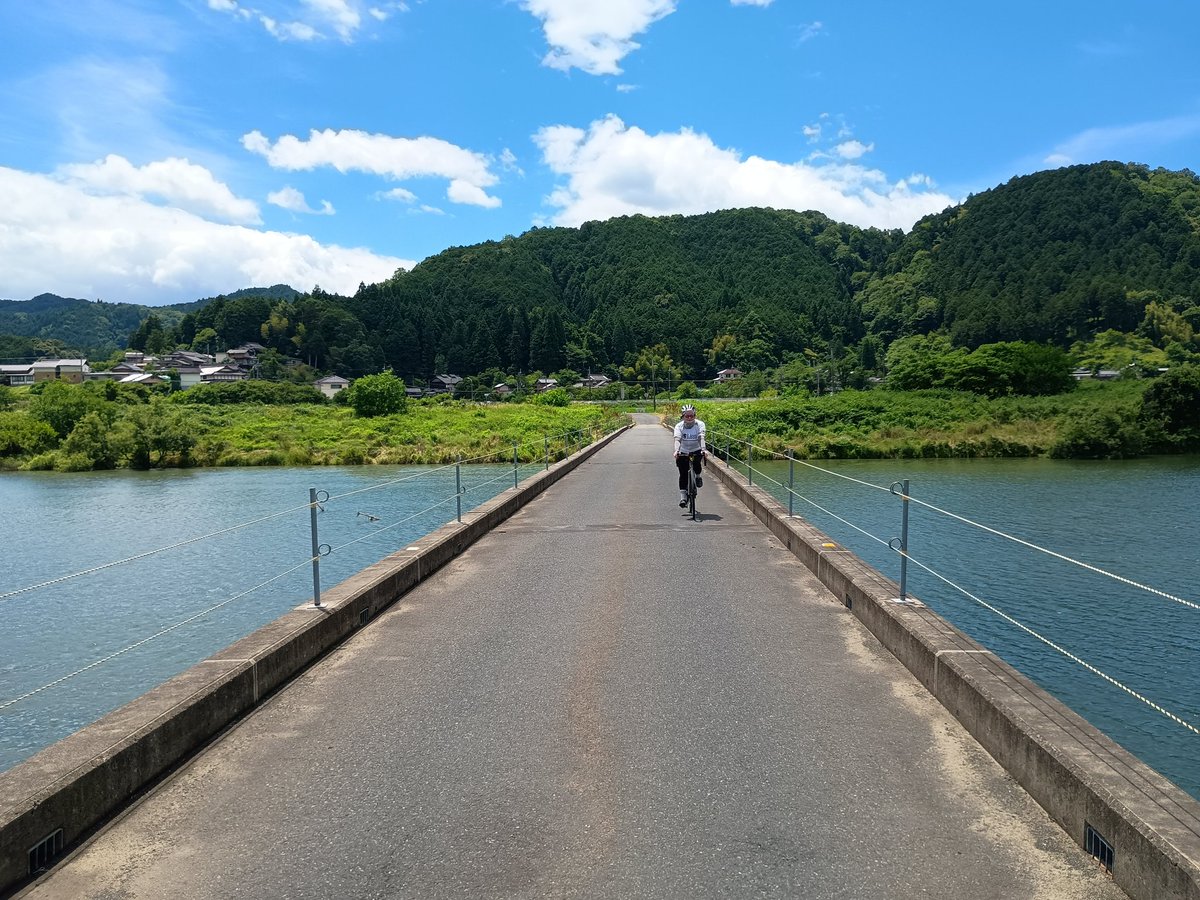 puntasan's tweet photo. 朝起きたら、雨止んで道も乾いてるし😲
なので、急きょランチライドできました🚴‍♀️🚴💨 https://t.co/xVg6ePd9Lm