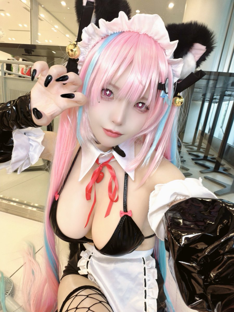uru_ti_uru's tweet photo. *Cosplay

アズールレーン / パサデナ

久しぶりに女の子やって楽しかった🎶

 #アコスタさいたま https://t.co/tjSVdWPCRj