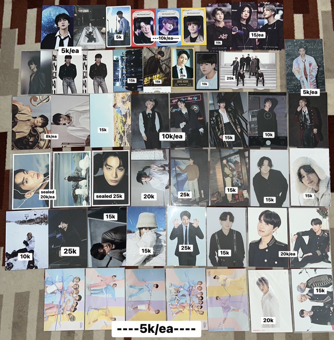 rslvkoo's tweet photo. [HELP RT]  
CLEARANCE SALE😍
WTS WANT TO SELL INRUSH JUALMURAH 
NGABISIN BARANG

📌prefer take >1
❌sensicondi
📍Kab serang
📌Video condi dm
📌Exc pack+admshopee 30%+1.250

t.wts wtt wtb ready ina photocard bts pc jungkook taehyung jimin jin suga namjoon jhope arirang https://t.co/QHbJaMObqP
