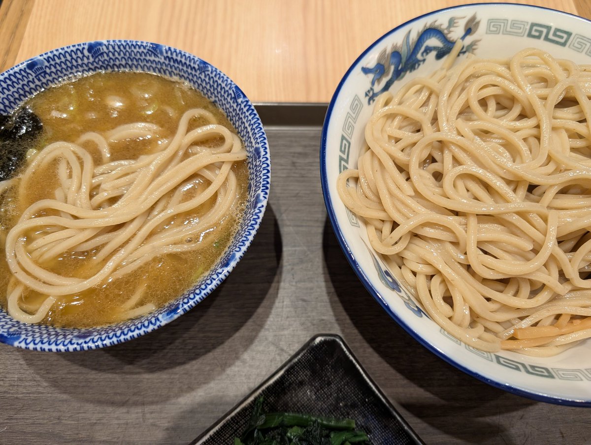 finalclosedbo1's tweet photo. 幕張行ったから伝説のつけ麺に再挑戦
今回はちゃんと食べられました https://t.co/Uj3ZfwjGpB