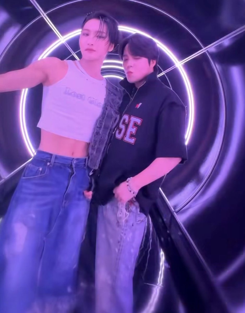 jonghoping's tweet photo. this was so sexy https://t.co/SvgEhoM9uE