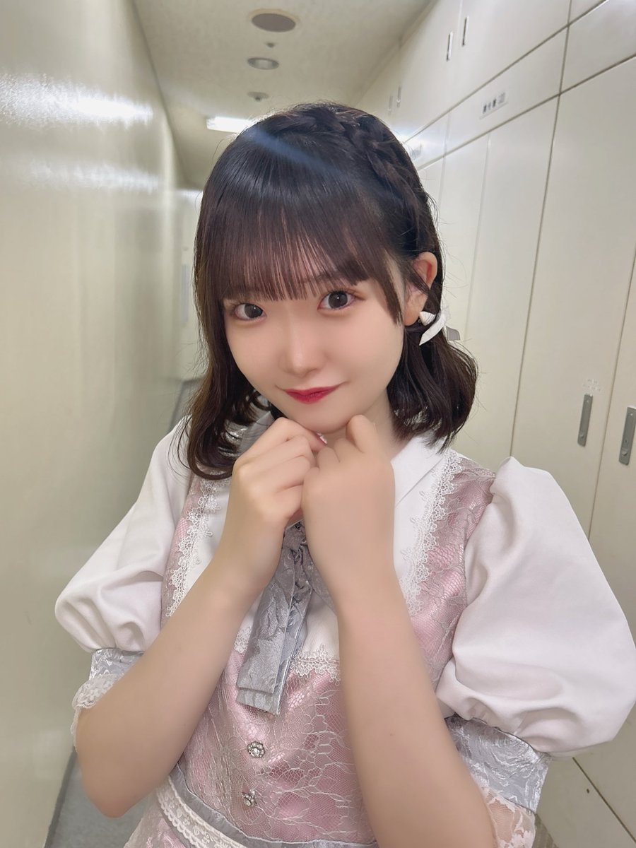 mmm_nya000's tweet photo. 今日はライブありがとうございました🎤♡ https://t.co/OWXYtw1Z9a