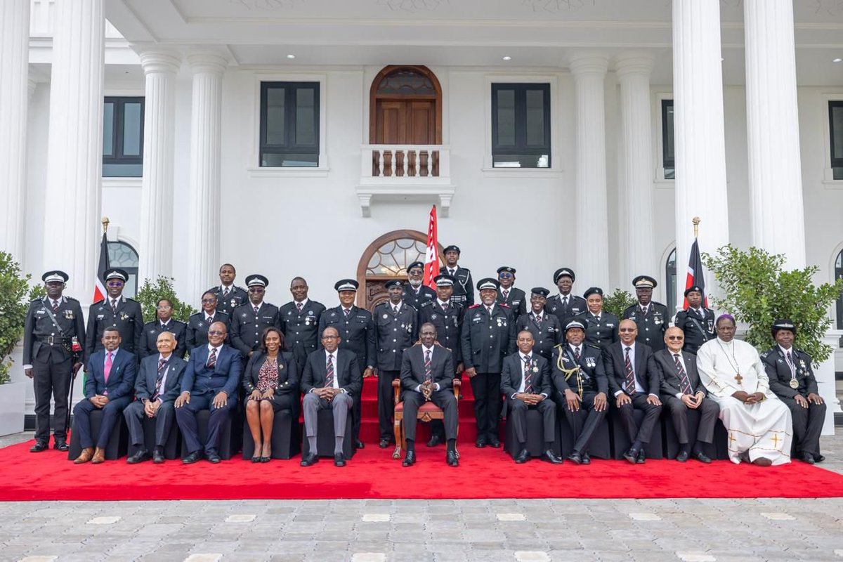 SoberaMedia's tweet photo. President William Ruto hosts the 95th St. John Ambulance Annual Parade and Inspection at State House, Nairobi. https://t.co/r6Ztj3LG3W