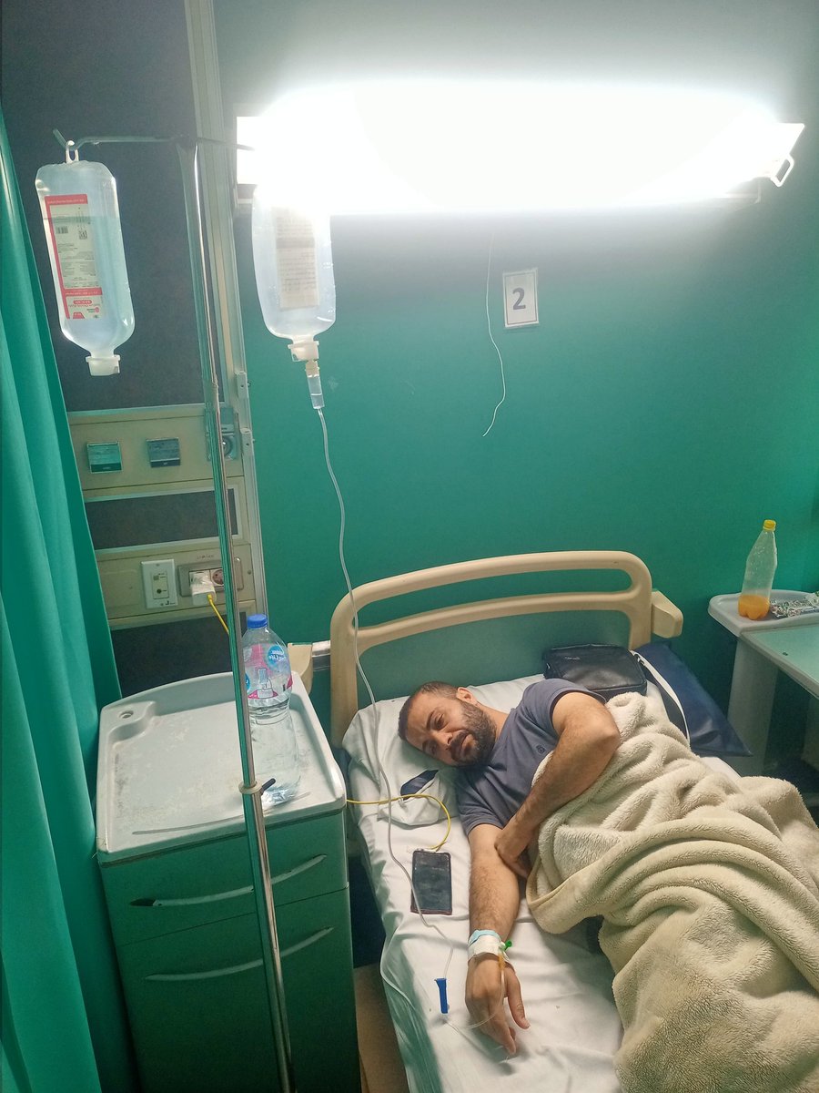 SMoody8520923's tweet photo. After following up with the doctor at the hospital, it turned out that I need surgery and ongoing treatments, which are very expensive and we have no income. I hope you can help me and donate. The situation is very difficult, and my child Ahmed is still sick as well. You are our https://t.co/IJj4qk211X