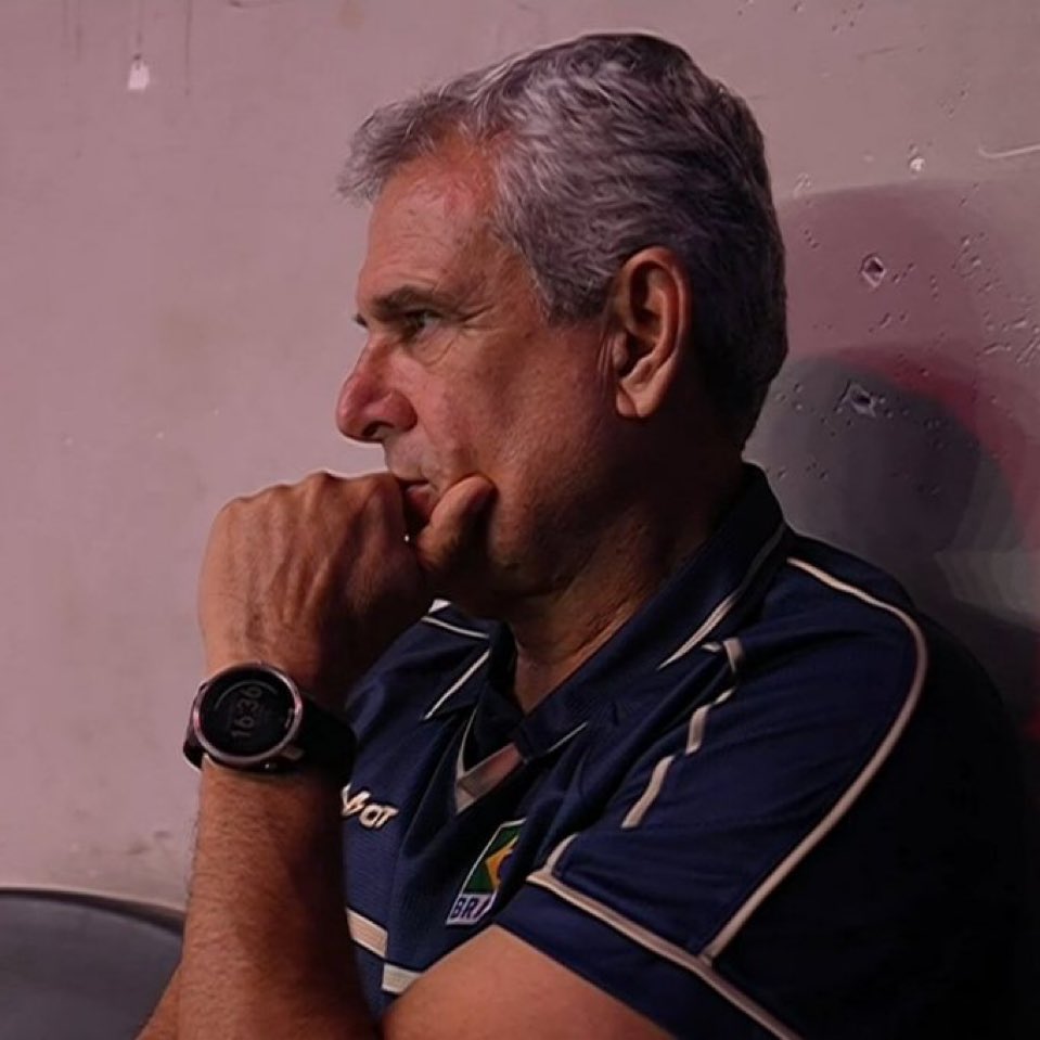 jadertuita's tweet photo. Kisy é uma chacota na seleção a Tainara pelo menos entrega algo em alguns jogos https://t.co/aa7eF04FTH