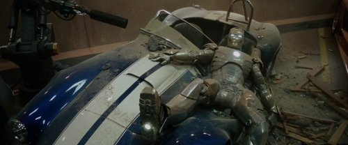shots_mcu's tweet photo. iron man (2008) dir. jon favreau https://t.co/1CfqI6K8G3