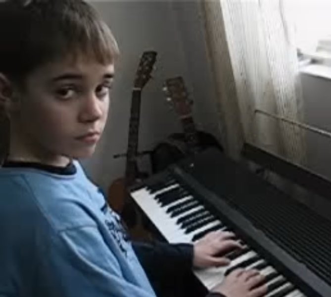 champgnebieberr's tweet photo. Justin Bieber                                        Jack blues
2006                                                       2026 https://t.co/CGri6VXxaq