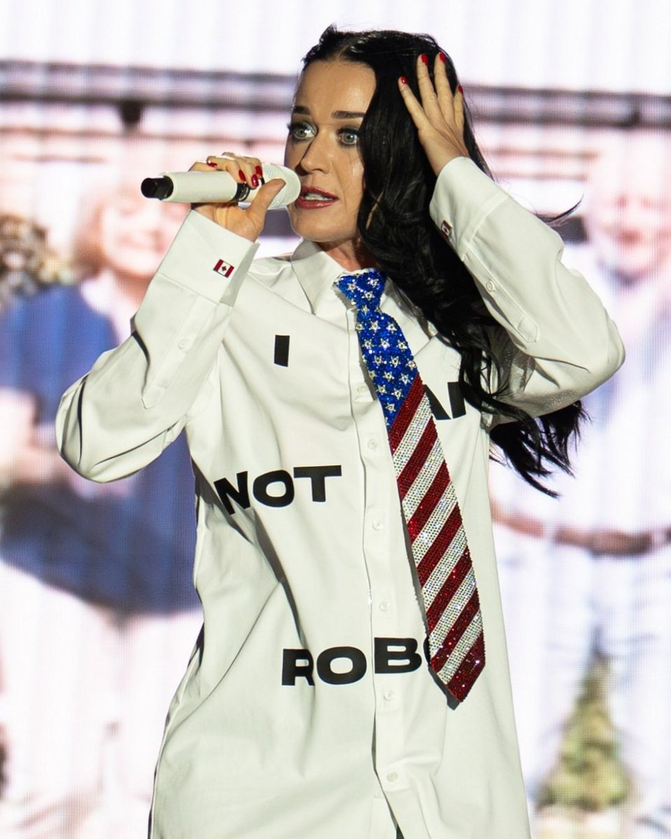 statsperry's tweet photo. Katy Perry received 16,369,147 streams yesterday on Spotify. https://t.co/FXrjg1t6oW