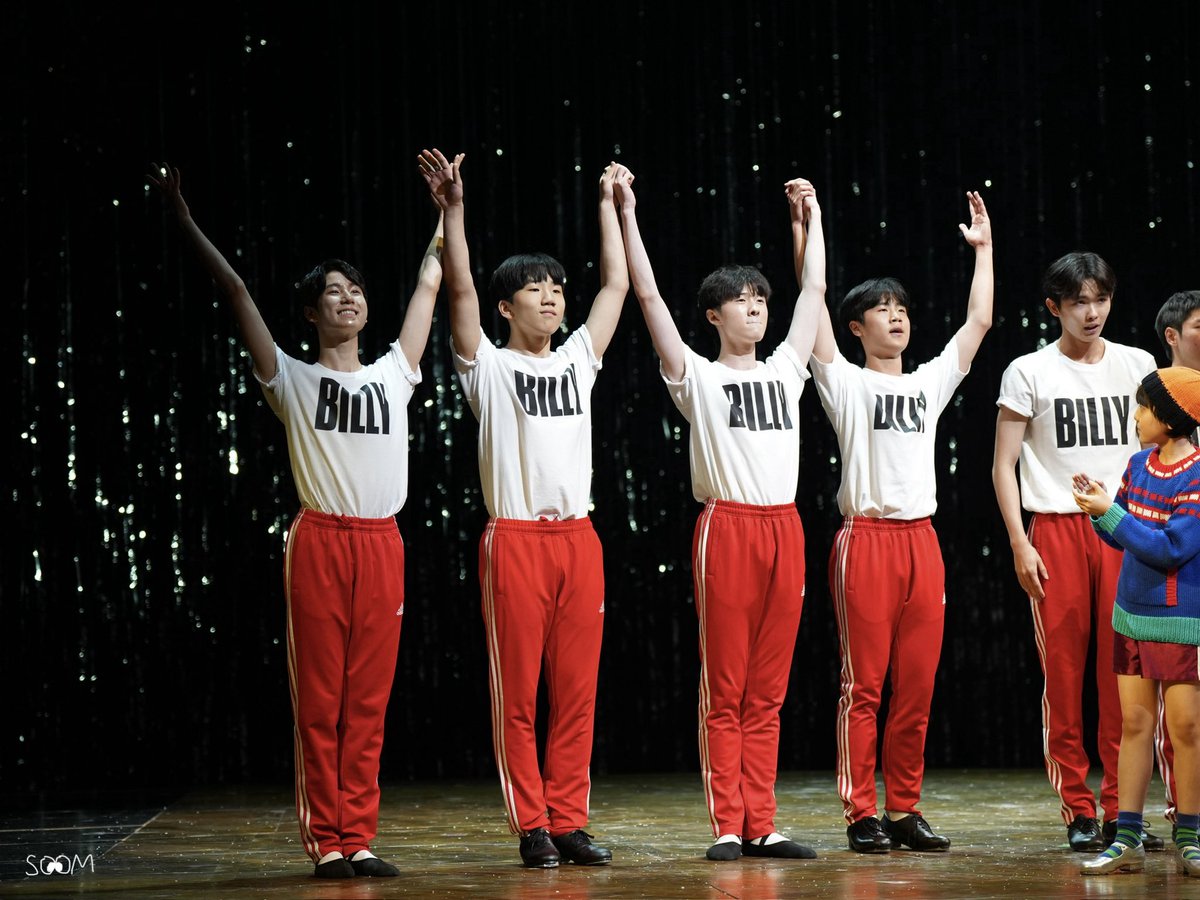 forever_billy_'s tweet photo. 20260621 빌리 엘리어트 홈커밍데이

3대 빌리ㅣ김시훈 이우진 전강혁 주현준

나의 3대 빌리들아🥹 https://t.co/X5bEfIt1cW
