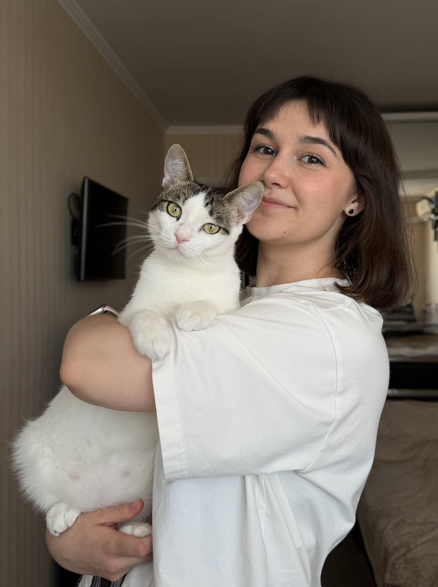 dytyna_stepu's tweet photo. У Біляшика сьогодні перший день народження!😺🤍

Пан виріс, тому корм для кошенят більше не пропонувати!

А от донатам на електроквадроцикли для 24-ї бригади імені короля Данила будемо дууууже раді❤️‍🔥

Банка у наступному твіті⬇️ https://t.co/rVG0k3doki