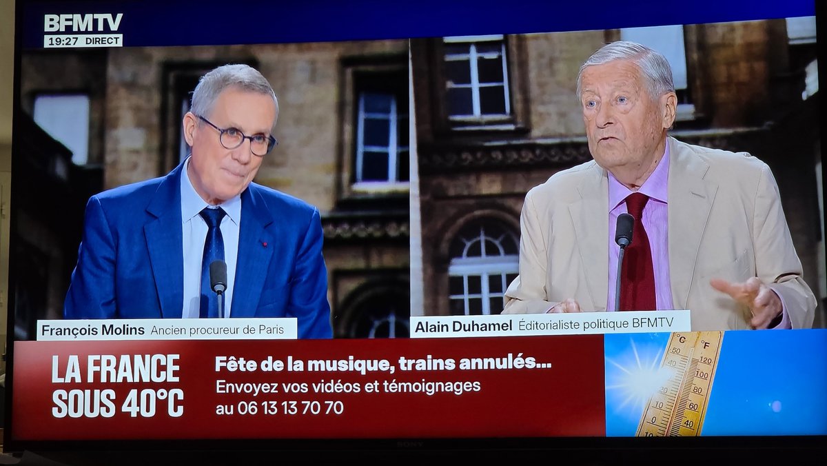 LLP_Le_Vrai's tweet photo. Un pays dont les médias parlent de #canicule 24h/24, ferme des écoles, arrête ses trains... et qui oblige son président a prendre la parole au 20h00 n'est plus un pays ! C'est un cirque, une guignolerie ! Son peuple qui laisse faire est irrécupérable.
 #macron #propagande #climatisme