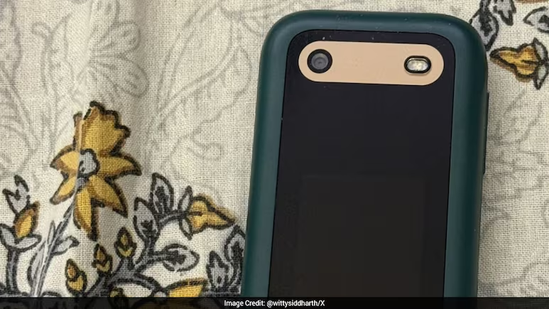 ndtv's tweet photo. Man Shares His Weekend Digital Detox Experience, Says It Changed How He Spent His Time https://t.co/eNqNpBlT5g https://t.co/JLF5rfGiUj