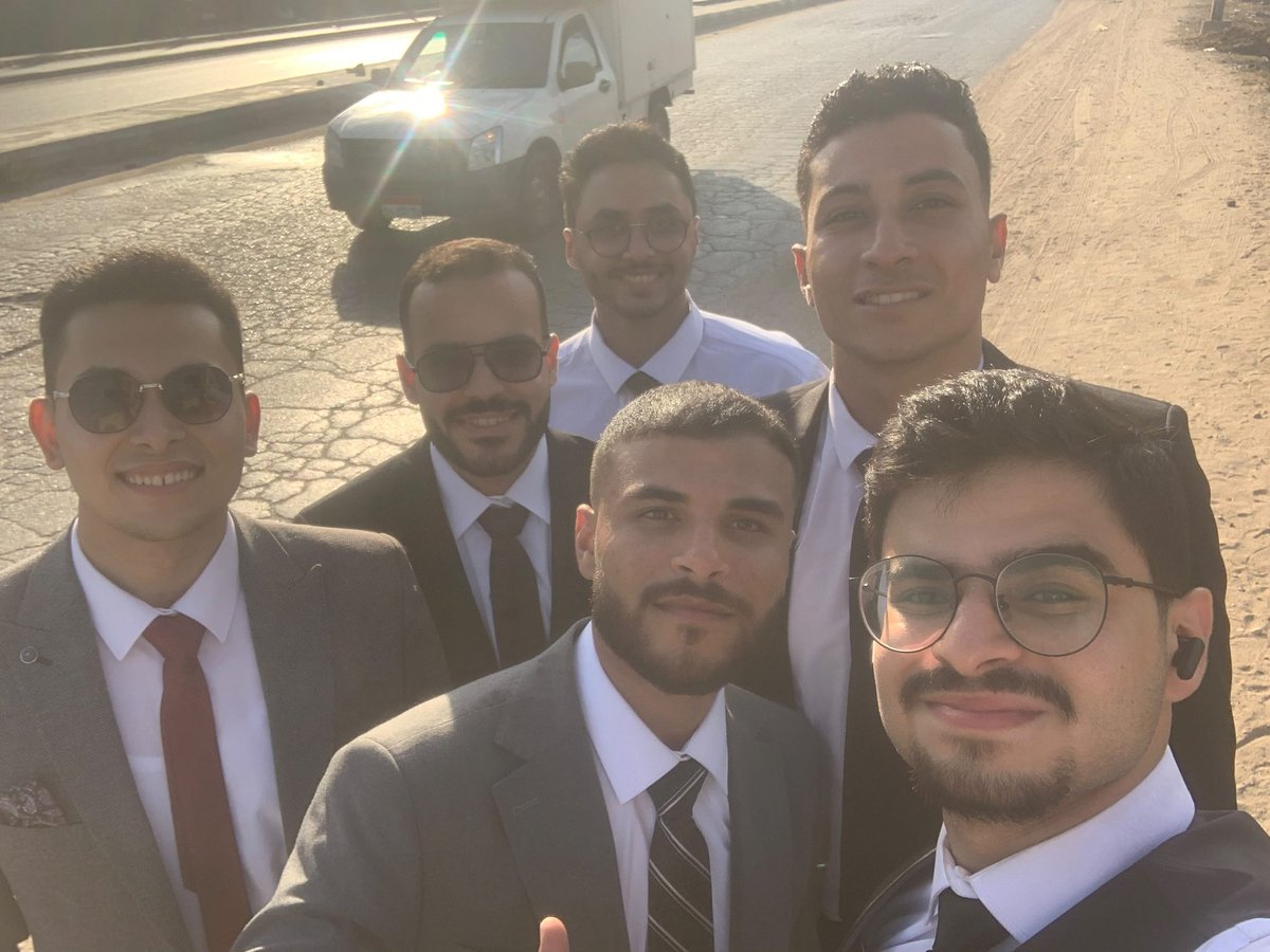 MDa7shan's tweet photo. تم تخرج ❤️🎉
Officially senior 🔥 https://t.co/lCvazHoqwV