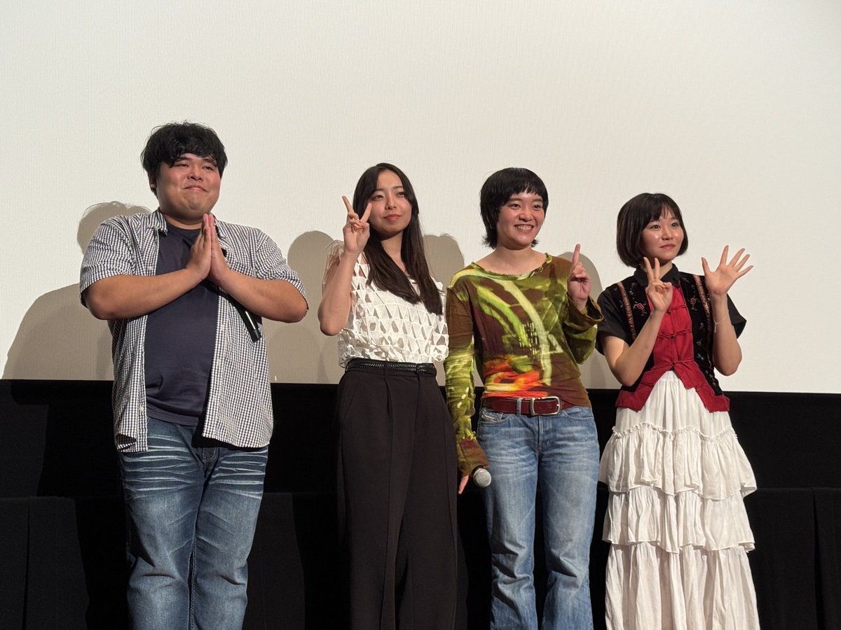 dropcinema's tweet photo. #DROPCINEMAFESTIVAL vol.40
2日目もたくさんのご来場ありがとうございました。大盛況の日曜日でした。

【6/21（日）1部】

🥻ニーナ／Kazuki T Rifkey監督
📖誰の為の命だったのか？／田中達也監督
🪈IN THE AIR／大紙圭監督

大変励みになりますので、本日のご感想など、アンケートフォームにお寄せください！
よろしくお願いいたします🙇‍♂️
↓
https://t.co/l8BIa3vrcW