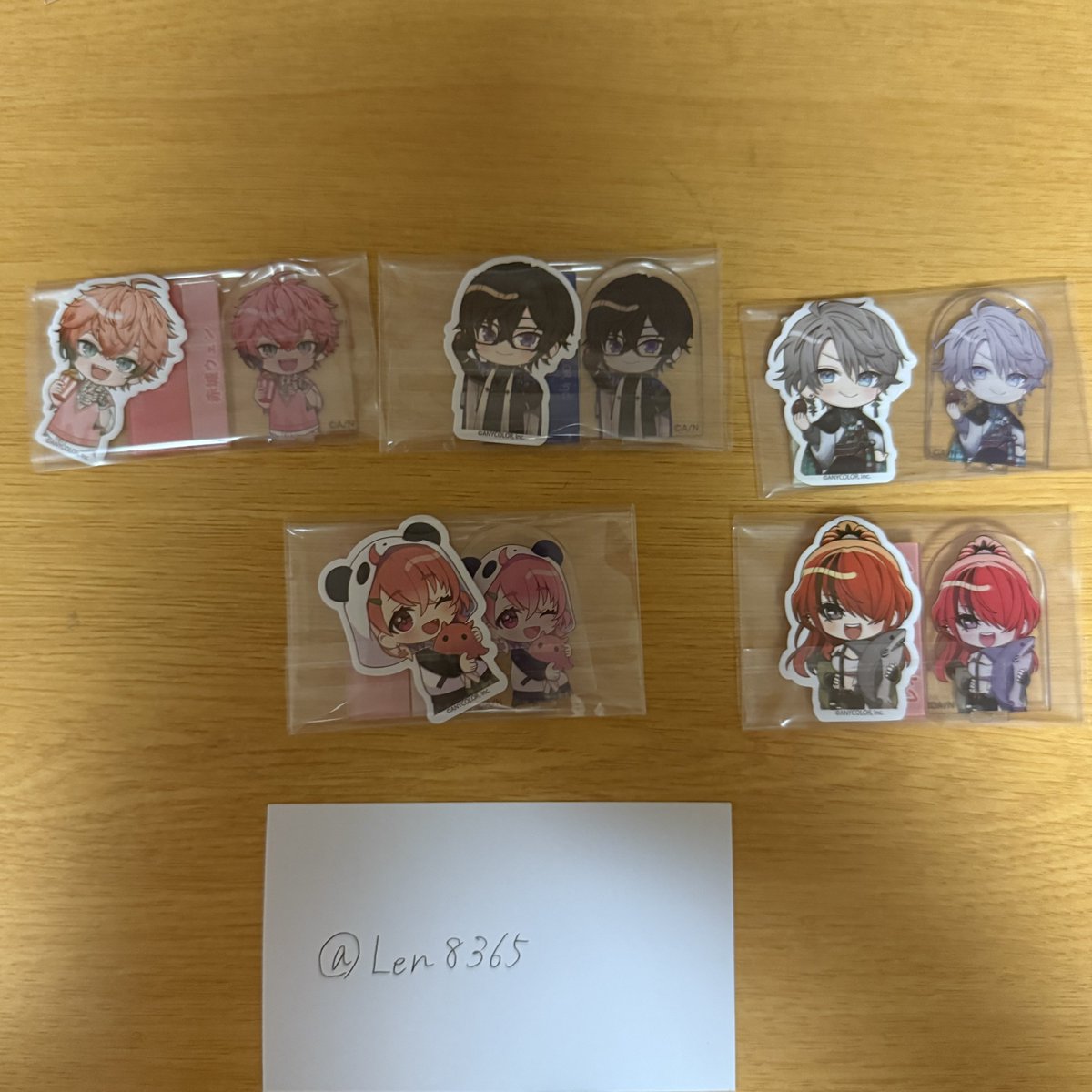 Len8365's tweet photo. 【交換】にじさんじ チョコエッグ 1 . 2弾

【譲】画像1枚目
【求】画像2・3枚目

郵送のみ
お気軽にお声がけください https://t.co/OVnXd95AEN