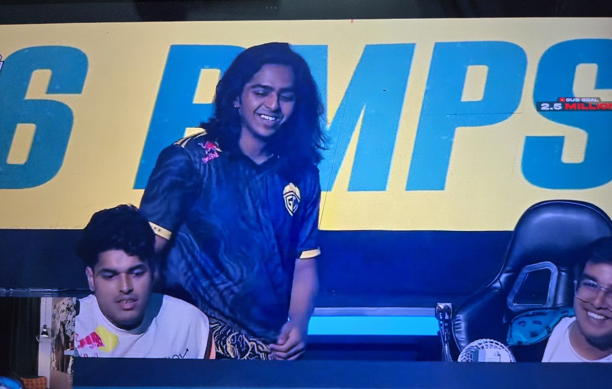 _jishan10_'s tweet photo. King , Prince and a T10 player https://t.co/InGU7LOMtb