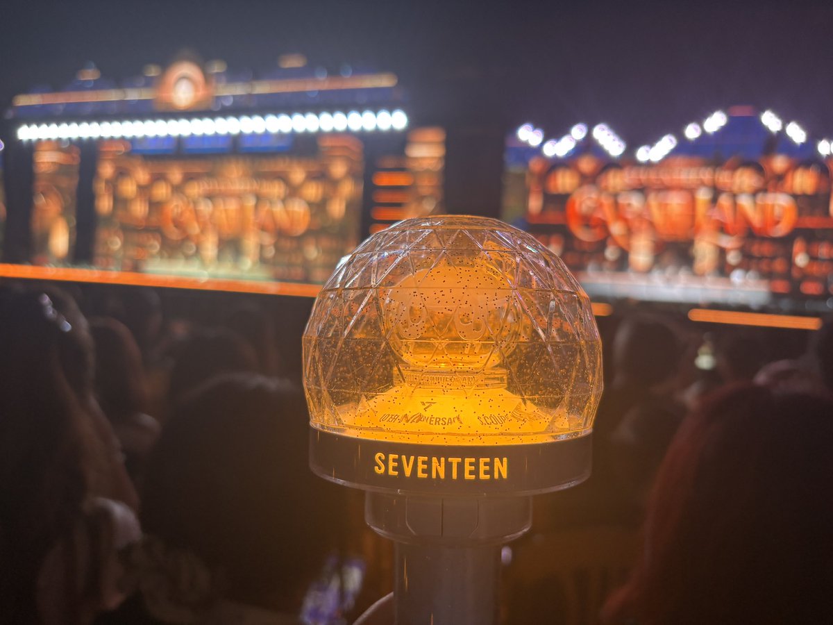 BooForYouKR's tweet photo. There will never be a moment where I stop loving Seventeen 

❤️❤️❤️❤️❤️❤️❤️❤️❤️❤️❤️❤️❤️ https://t.co/7NOeNzZDuR