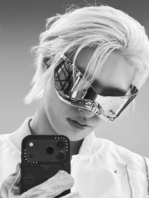 jiungsgirlie's tweet photo. Otot KAWAT, tulang BESI
Kalo KUWAT, sokin share LOKASI👽⛓️

#ATSD #AtinySelcaDay #ATEEZ #MINGI @ATEEZofficial https://t.co/zZ7KRAxzTj