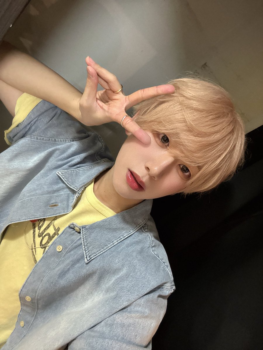 Rui_2xfe's tweet photo. PentatonicParty vol.2

ただただ最高でした!!✨️
楽しかったよありがとうございます💛💕 https://t.co/E5mTnzlLwS