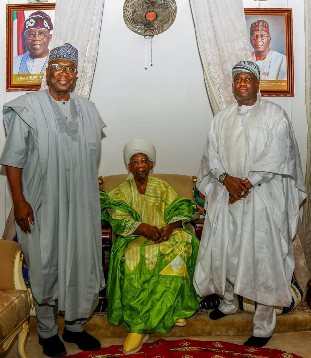 Kwaralefro's tweet photo. Abdulrazaq Presents Danladi as APC Governorship Candidate During Courtesy Visit to Emir of Ilorin

https://t.co/FCyhRb2ktU https://t.co/VQob7LJ9i3
