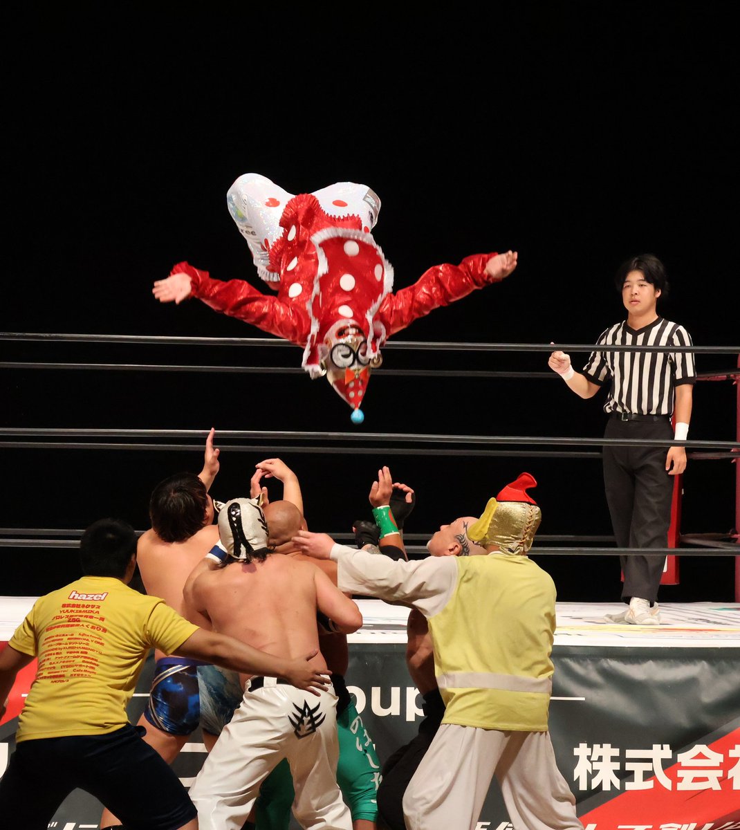 HARU__034's tweet photo. 2026/06/21

ピンボケすぎてごめんなさい🙏

#くいしんぼう仮面
#川西プロレスまつり2026 https://t.co/Dv0pLs63j2