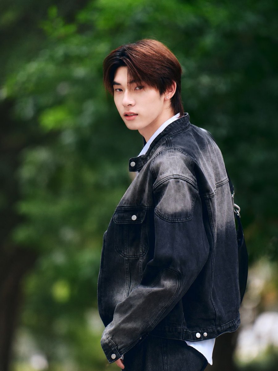 twentystarfish's tweet photo. ถ้าวันพิชิตอายุ25เมื่อไหร่ กูตายคนแรก https://t.co/rIgaK6a4LC