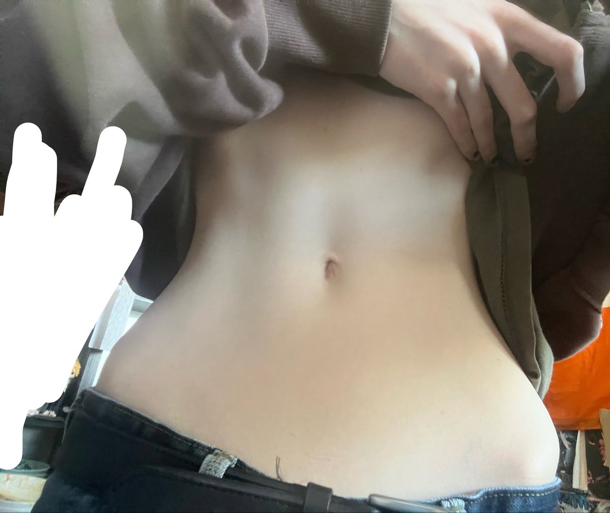 ikimewo's tweet photo. I haven't had any time to workout recently https://t.co/AC84HMOIDo