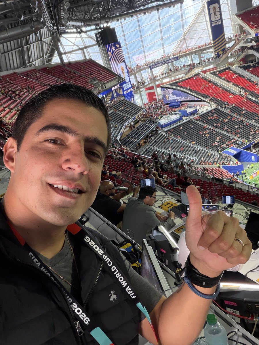 Andres_Vaca_'s tweet photo. Desde Atlanta para llevarles el España vs Arabia Saudita. 
Canal 5, 10:00am.
Tiene mucha relevancia por la misma España y porque de acá podría salir el tercer lugar con el que juegue México. 
Vamooooos. https://t.co/FR8eo5rQBW